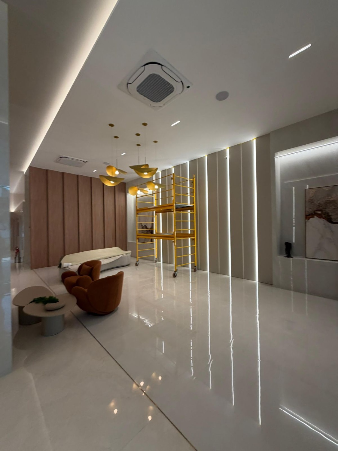 Apartamento no Ed. Horizon Residence em Balneário Camboriú - foto 18