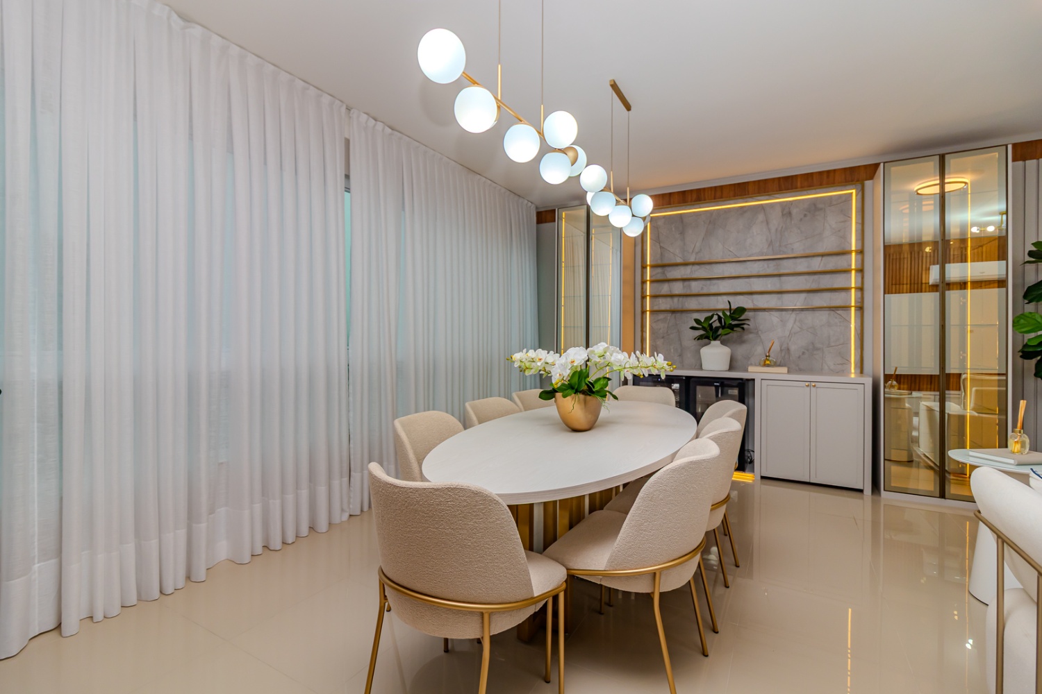 Apartamento no Ed. Rovere Della Luna em Balneário Camboriú - foto 7