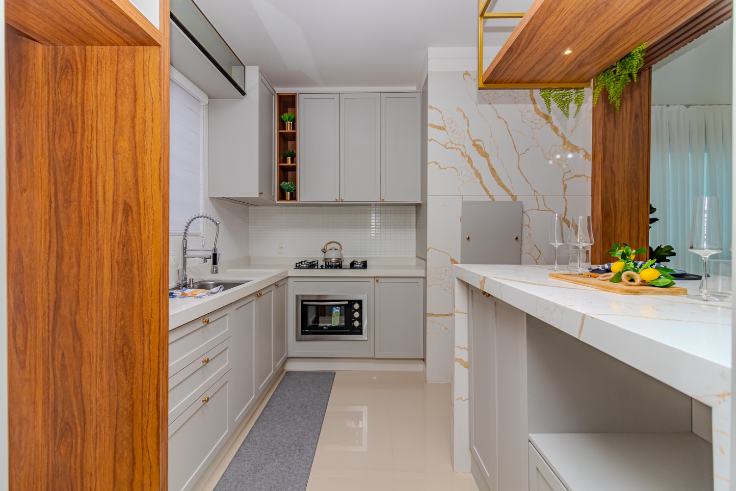 Apartamento no Ed. Rovere Della Luna em Balneário Camboriú - foto 12