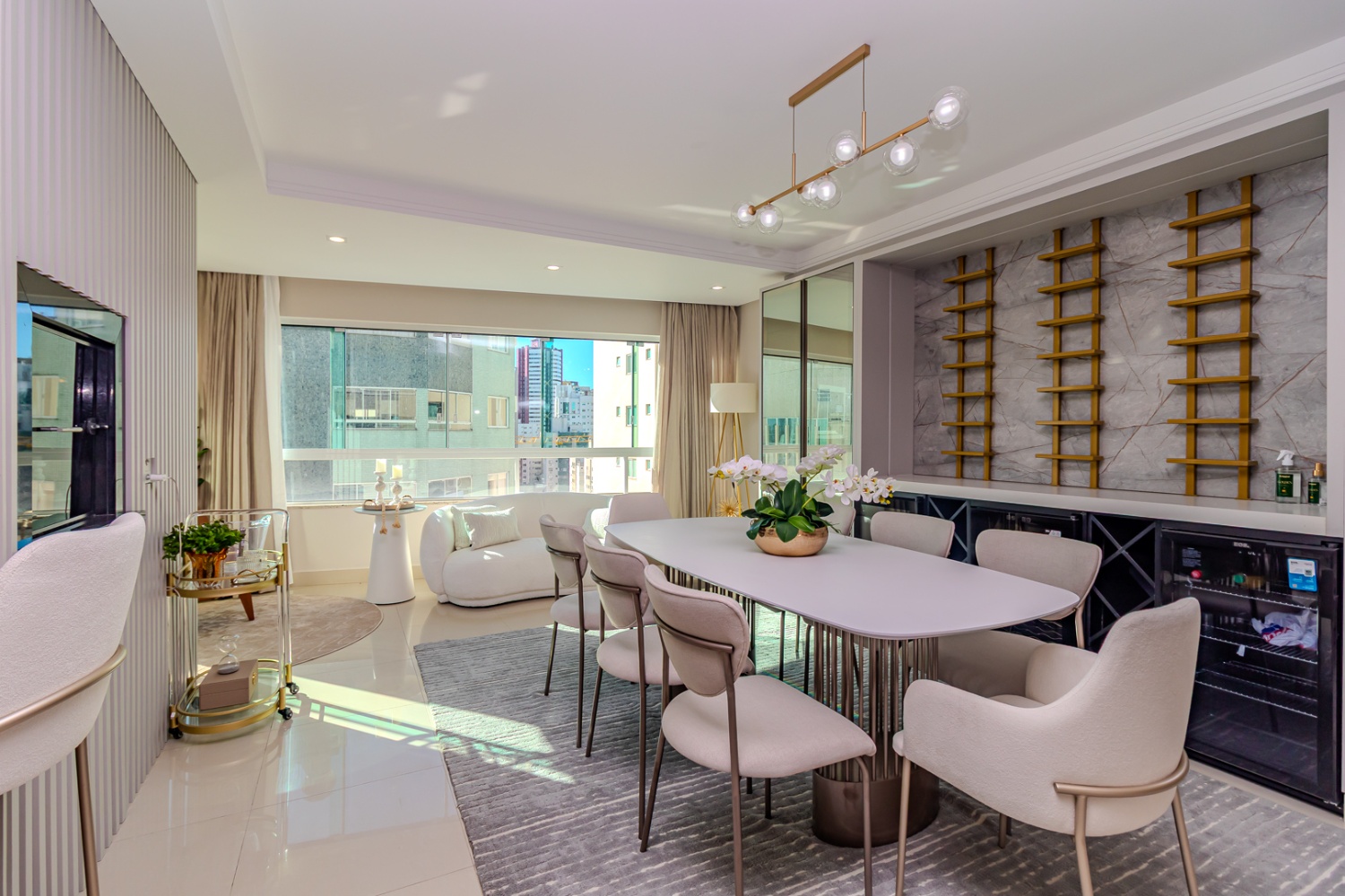 Apartamento no Ed. Lorena Cristina em Balneário Camboriú - foto 9