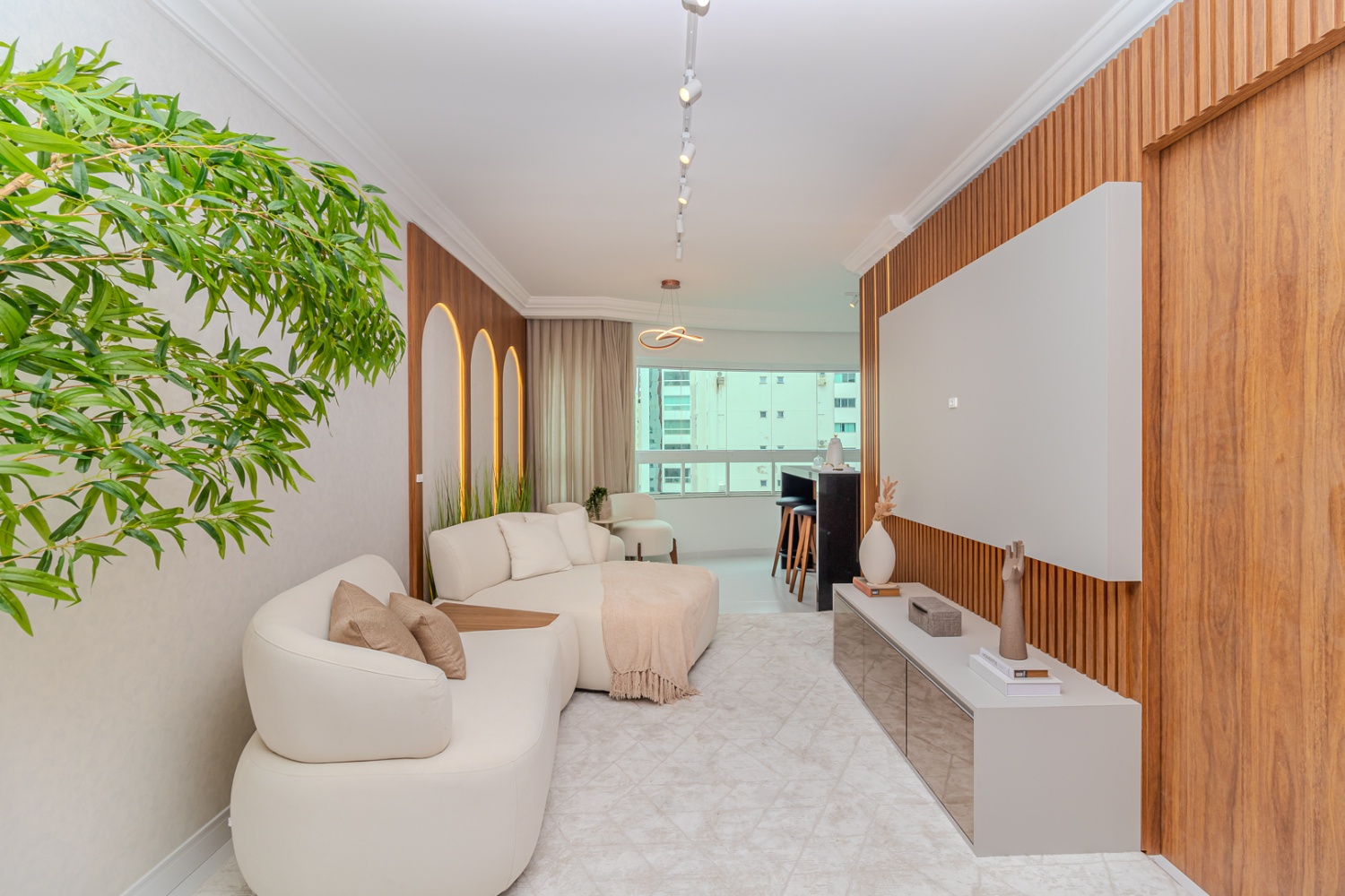 Apartamento no Ed. Atacama em Balneário Camboriú - foto 12