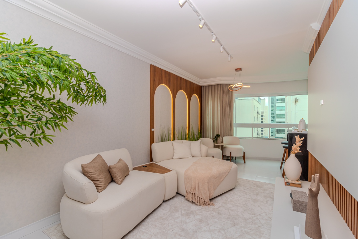 Apartamento no Ed. Atacama em Balneário Camboriú - foto 13