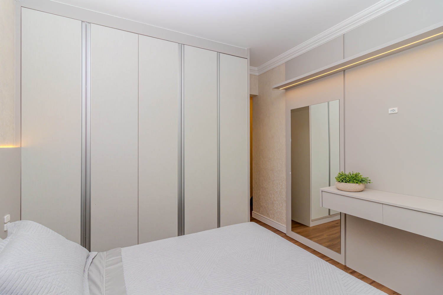 Apartamento no Ed. Atacama em Balneário Camboriú - foto 28