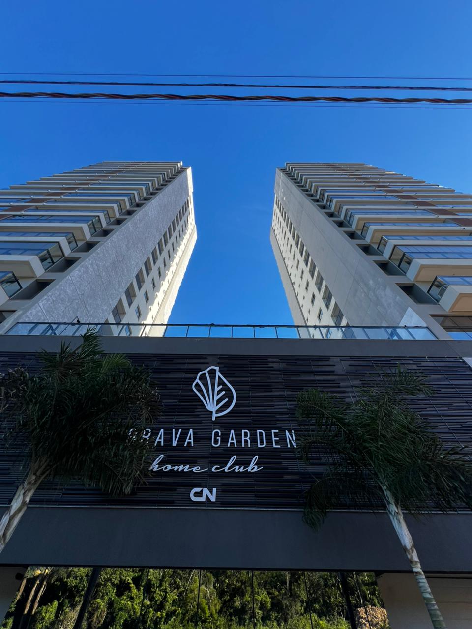 Apartamento no Ed. Brava Garden Home Club