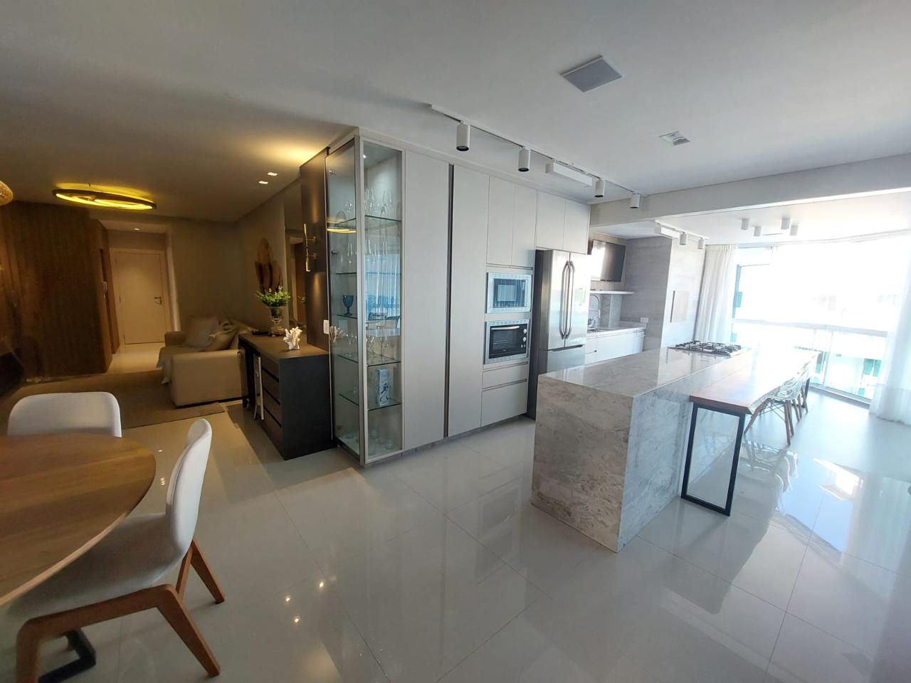 Apartamento no Ed. Summer Ville em Itapema - foto 7