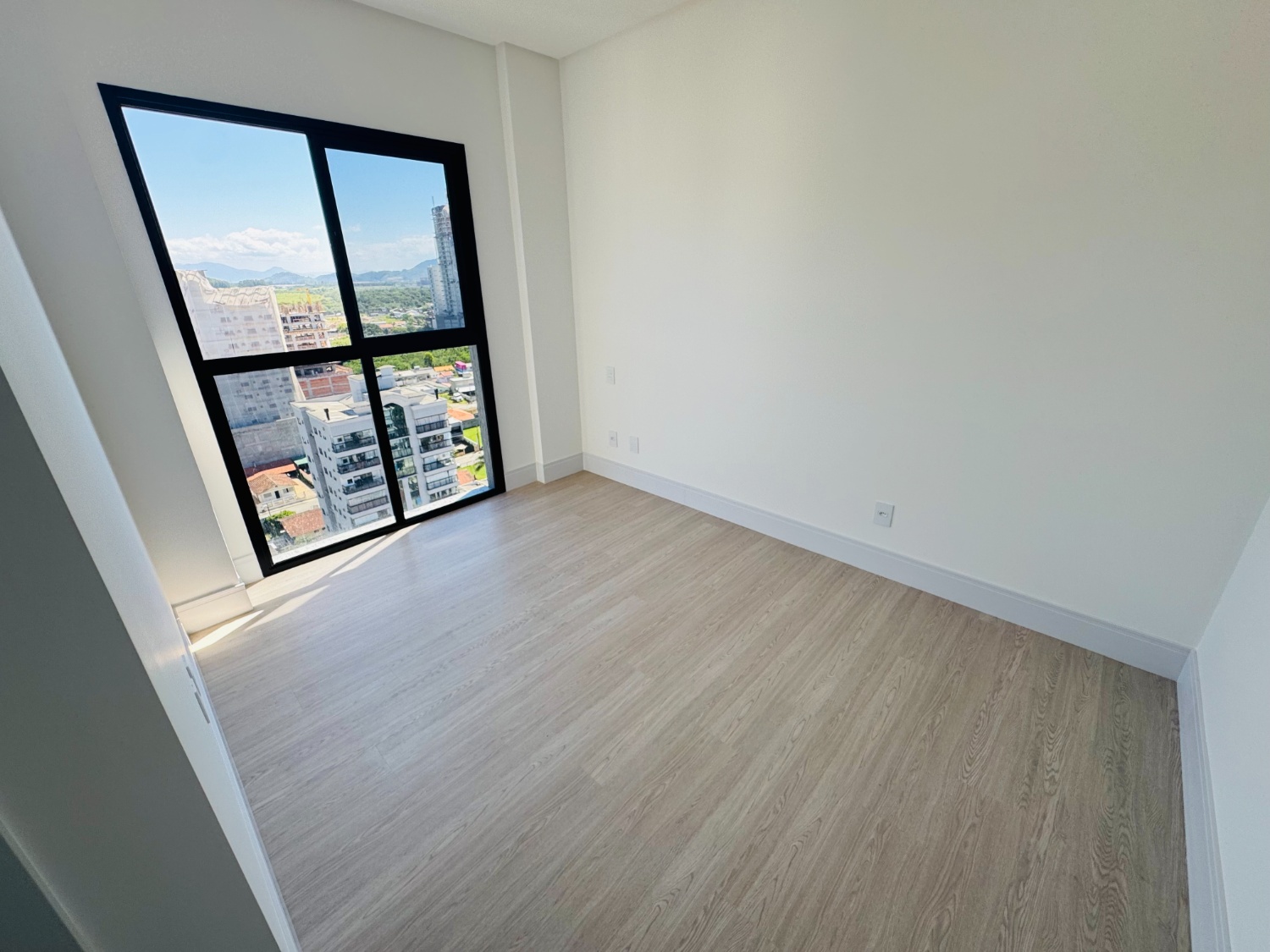 Apartamento no Ed. Ocean Cay em Perequê - Porto Belo - foto 3