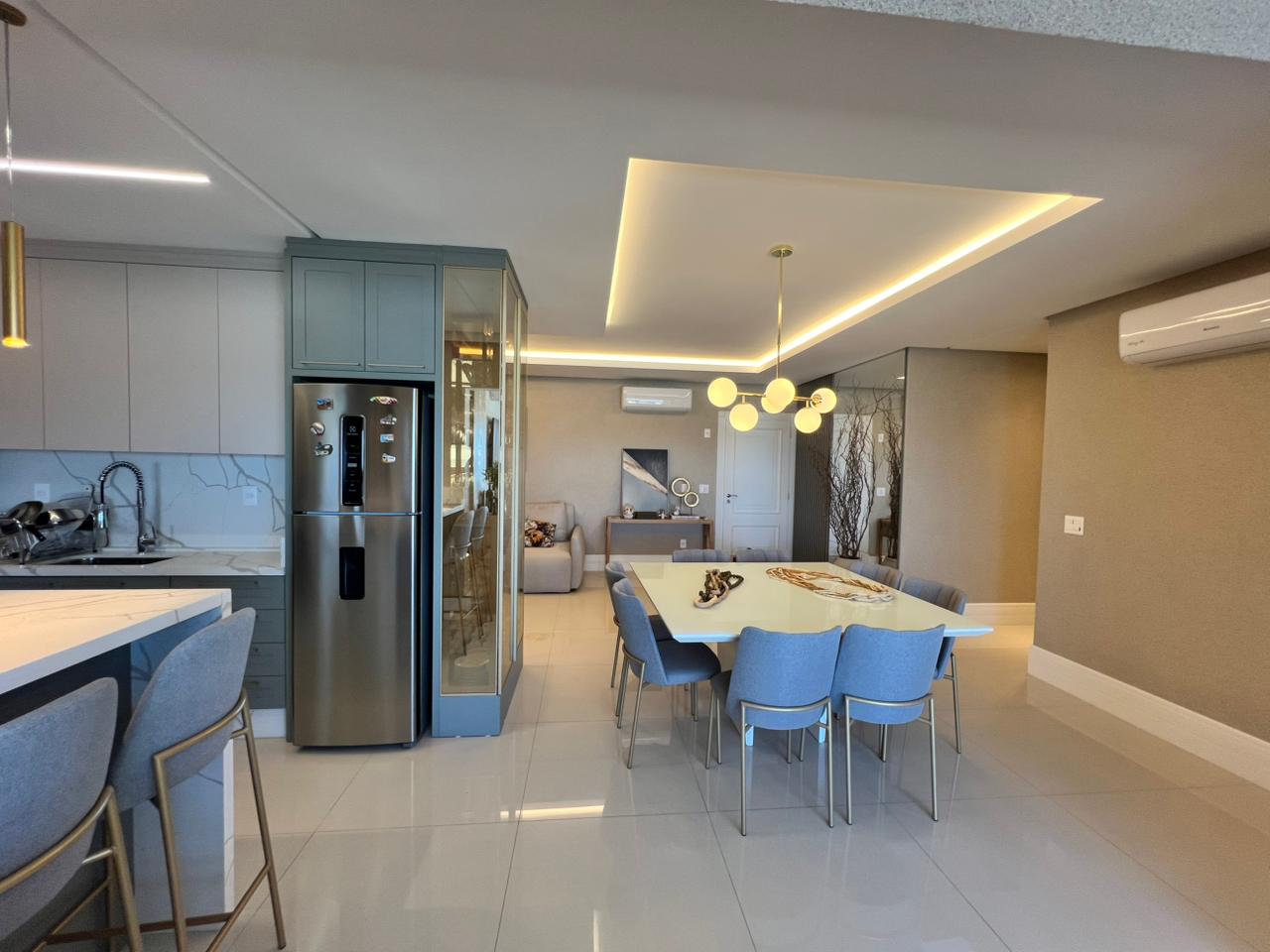 Apartamento no Ed. Château de Florence em Itapema - foto 10
