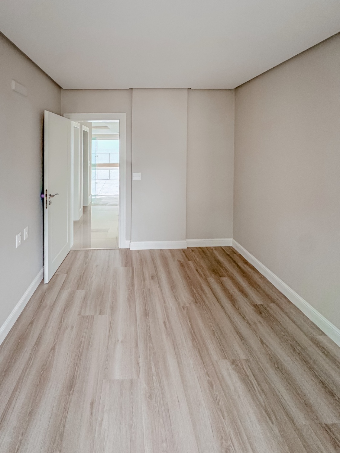 Apartamento no Edifício Le Biarritz em Itapema - foto 22