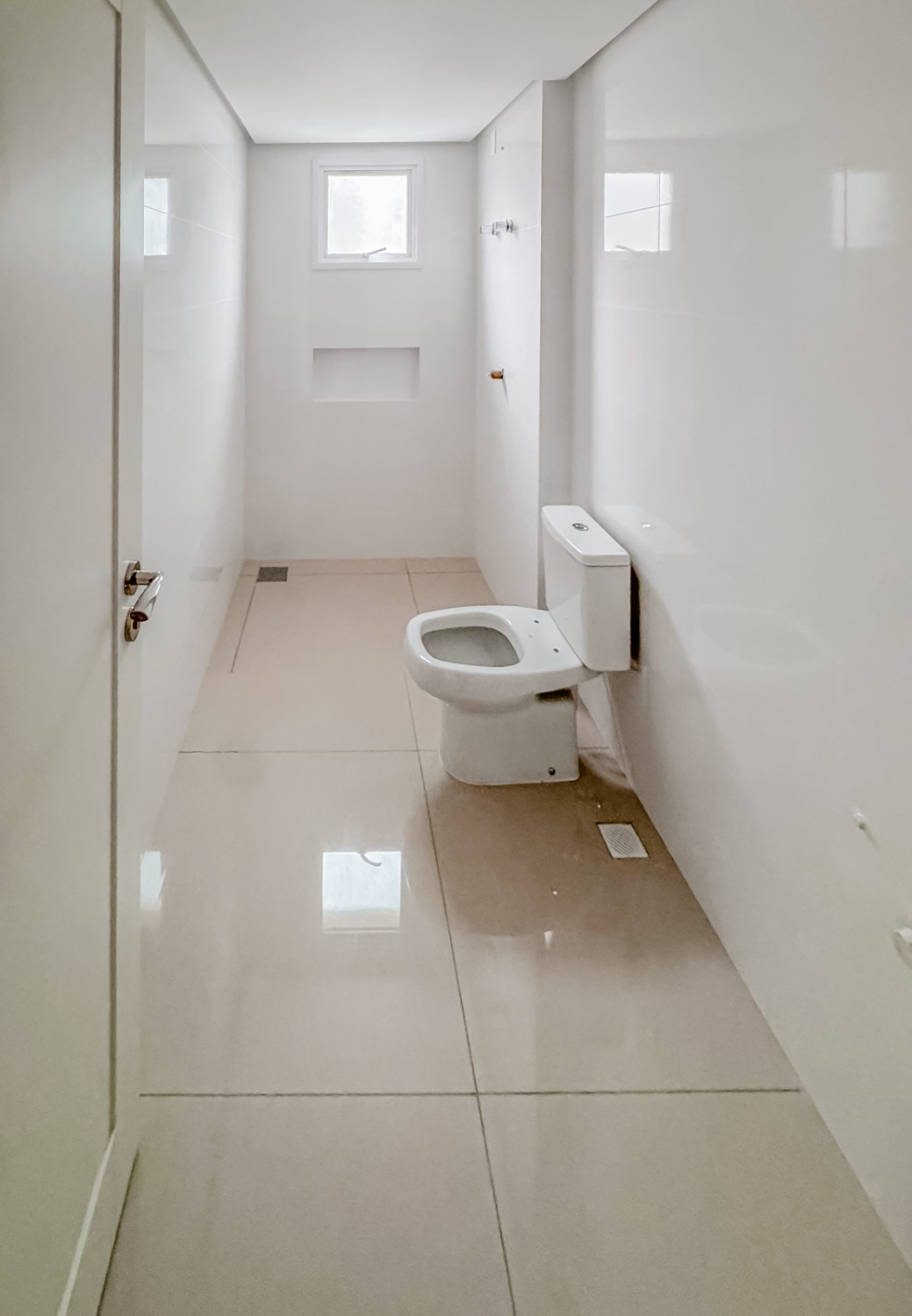 Apartamento no Edifício Le Biarritz em Itapema - foto 23