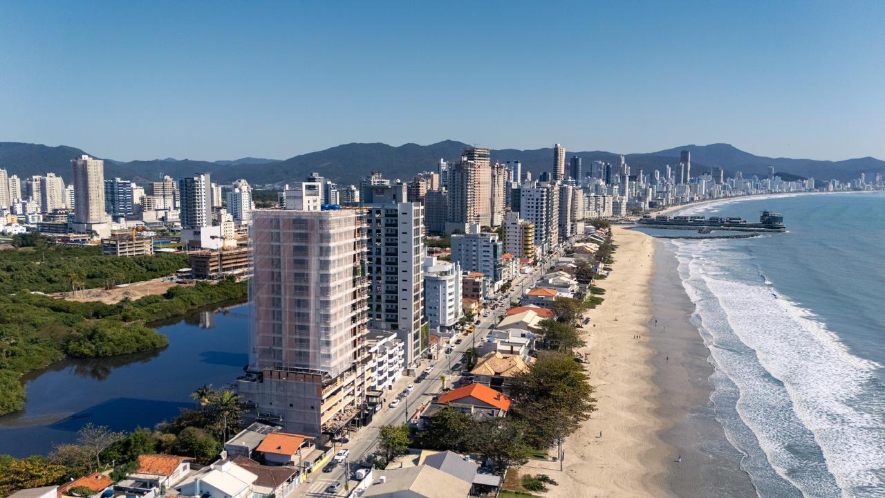 Apartamento no Edifício Amrita Apartments em Porto Belo - foto 20