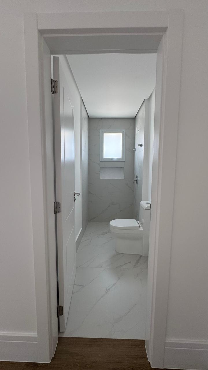 Apartamento no Edifício Belíssimo em Itapema - foto 7