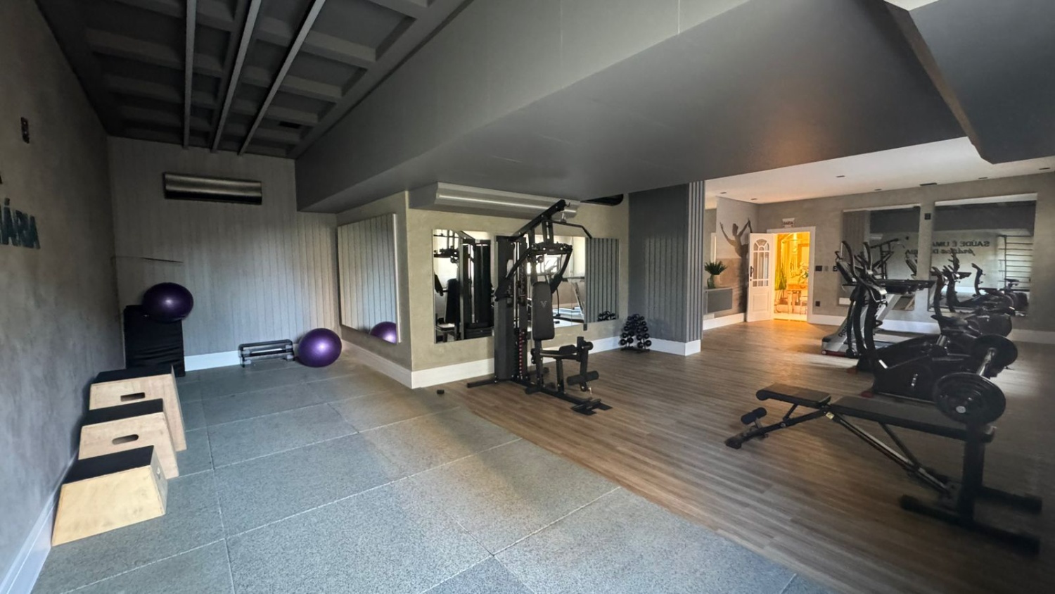 Apartamento no Edifício Belíssimo em Itapema - foto 24