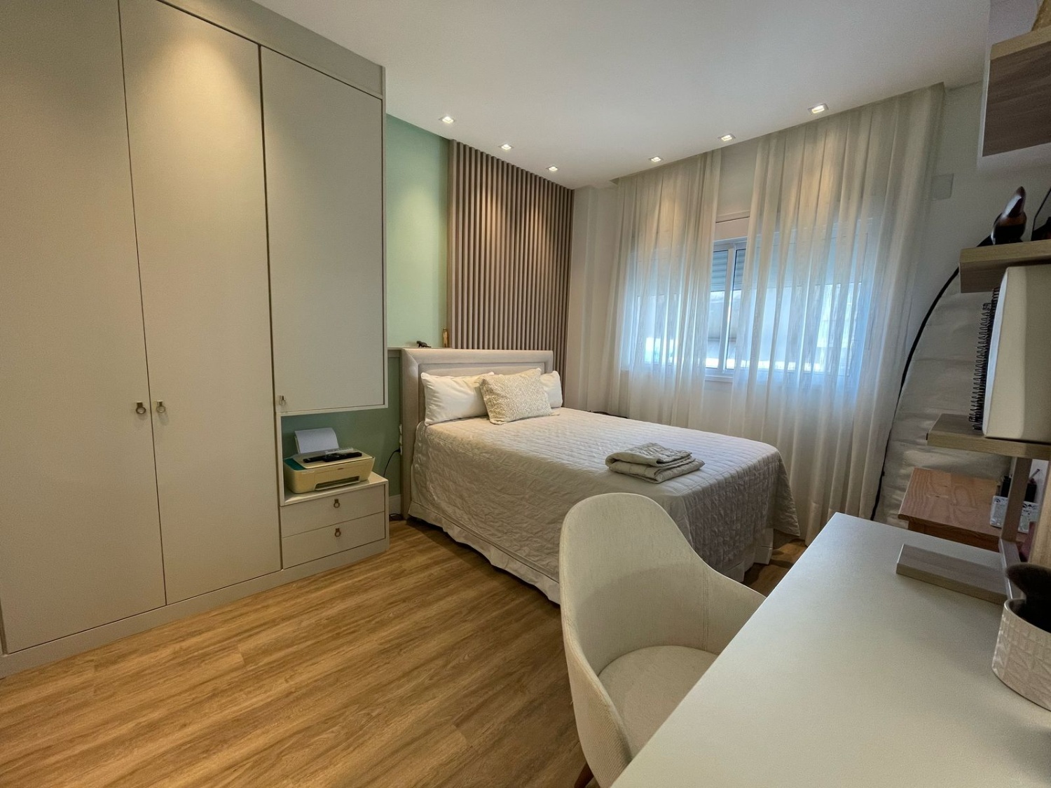 Apartamento no Ed. Brava Arts na Praia Brava - foto 9