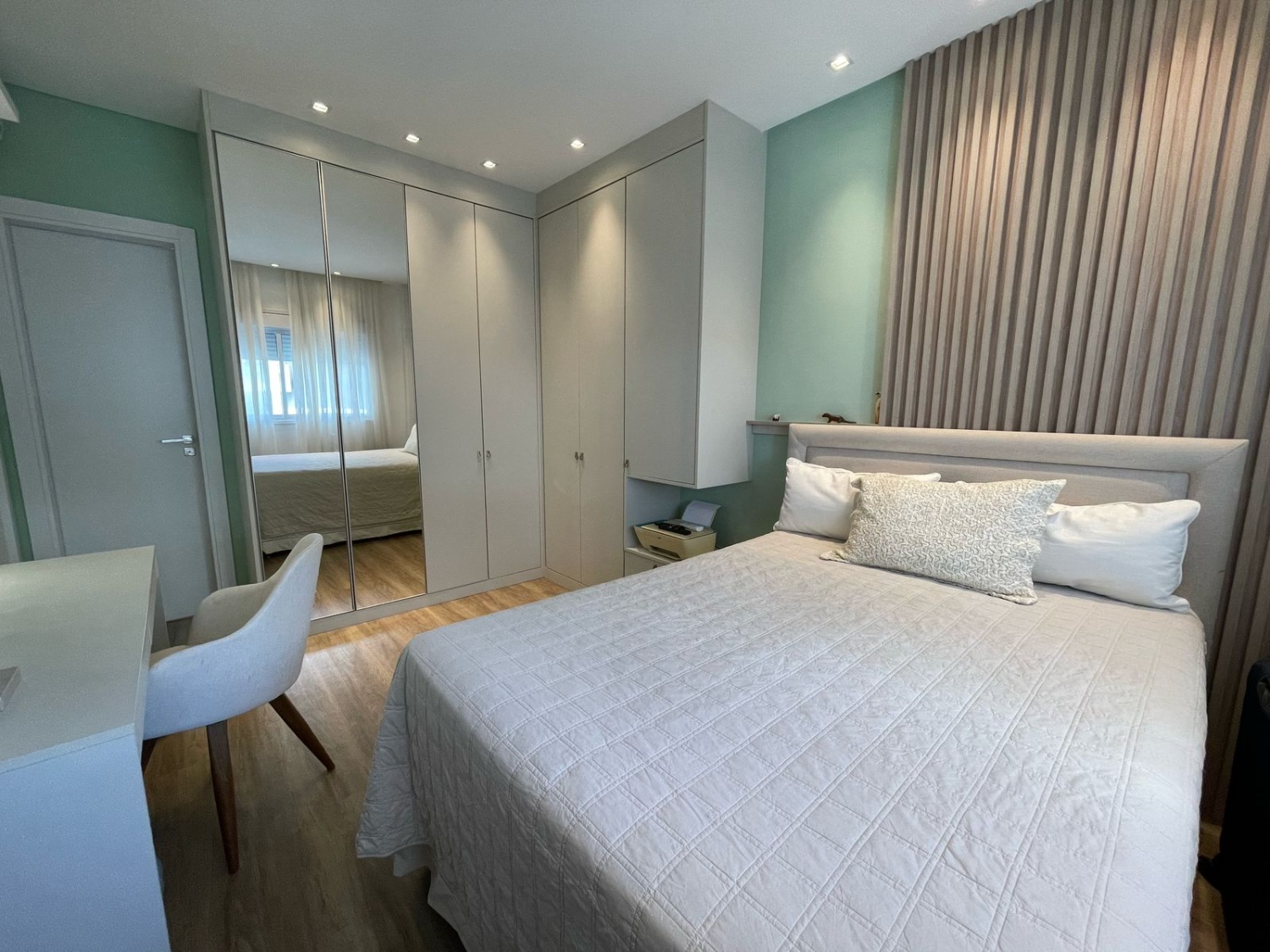 Apartamento no Ed. Brava Arts na Praia Brava - foto 10
