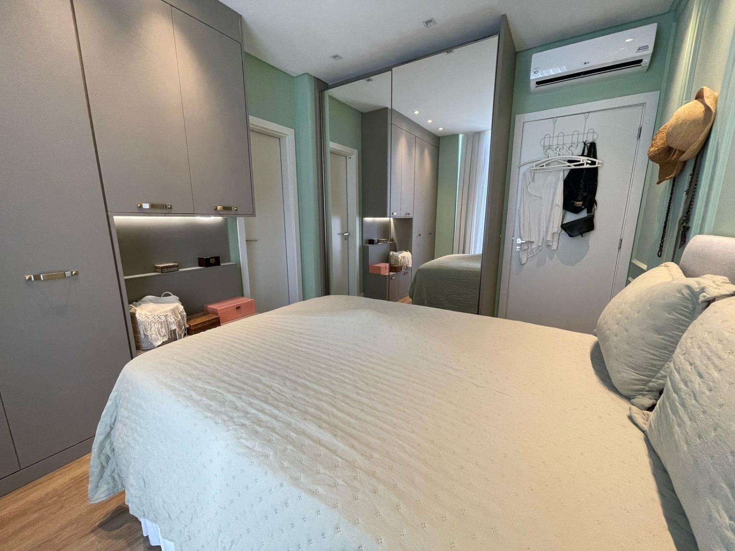 Apartamento no Ed. Brava Arts na Praia Brava - foto 11
