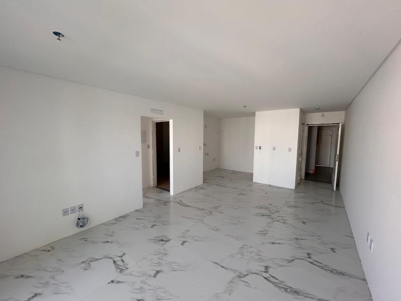 Apartamento no Ed. Paganini Tower em Balneário Camboriú - foto 7