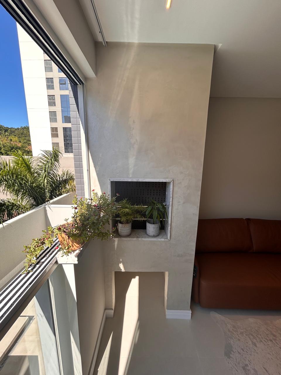 Apartamento no Ed. North Brava na Praia Brava - foto 3