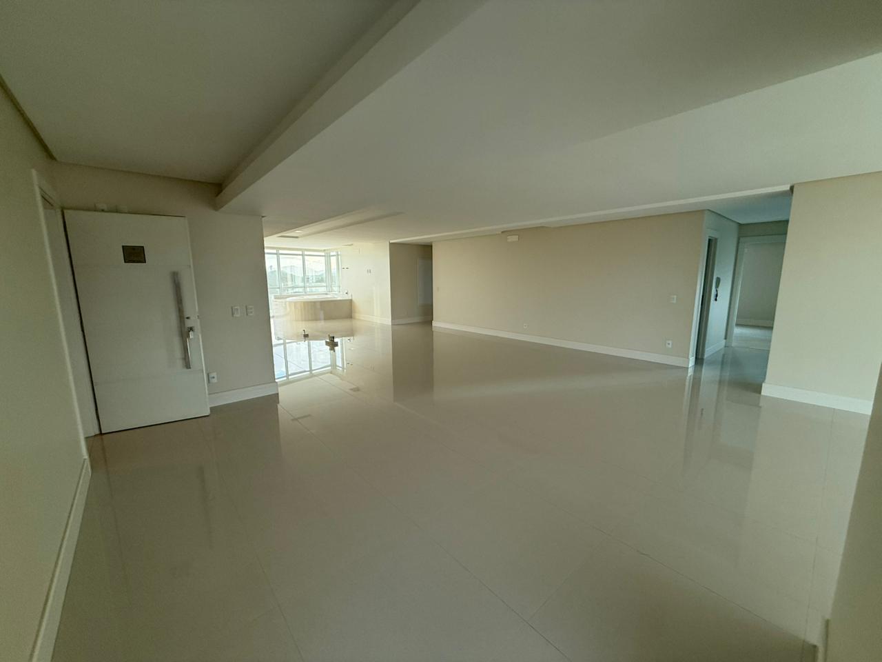 Apartamento no Ed. Alameda Jardins em Balneário Camboriú - foto 11