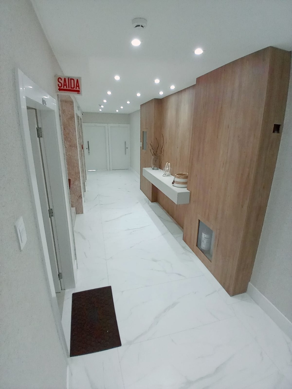 Apartamento no Edifício Lady em Balneário Camboriú - foto 14