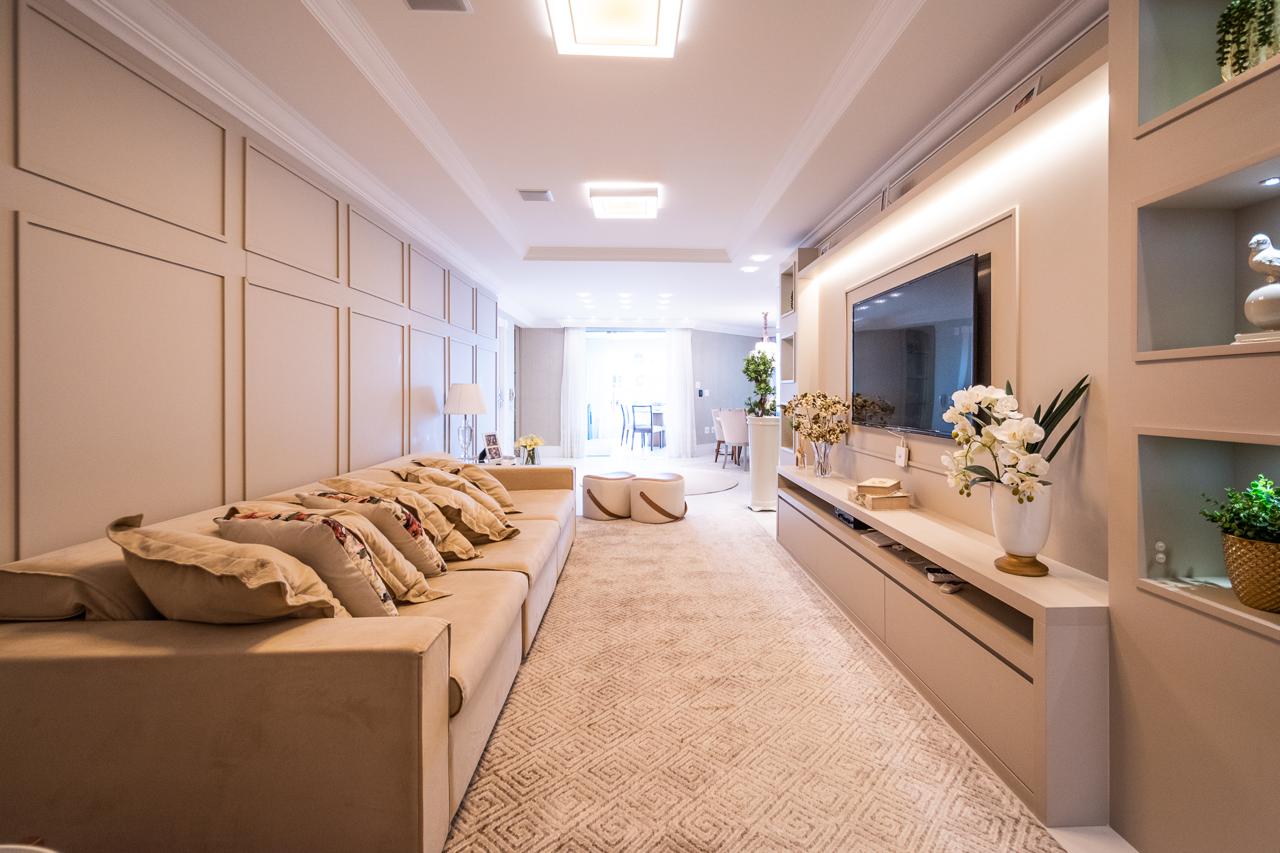 Apartamento no Ed. Toulon Palace Residence em Itapema - foto 7