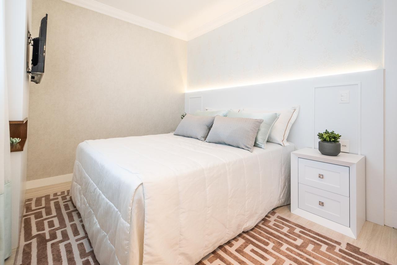 Apartamento no Ed. Toulon Palace Residence em Itapema - foto 15