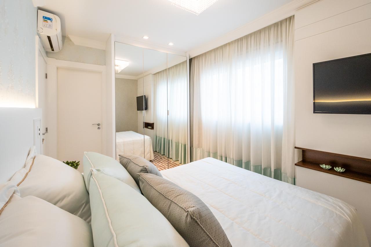 Apartamento no Ed. Toulon Palace Residence em Itapema - foto 16