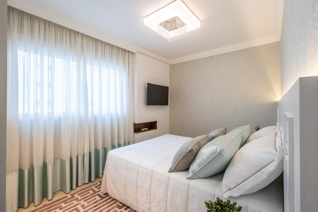 Apartamento no Ed. Toulon Palace Residence em Itapema - foto 17