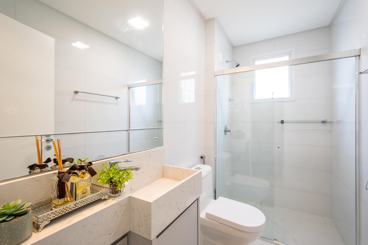 Apartamento no Ed. Toulon Palace Residence em Itapema - foto 20