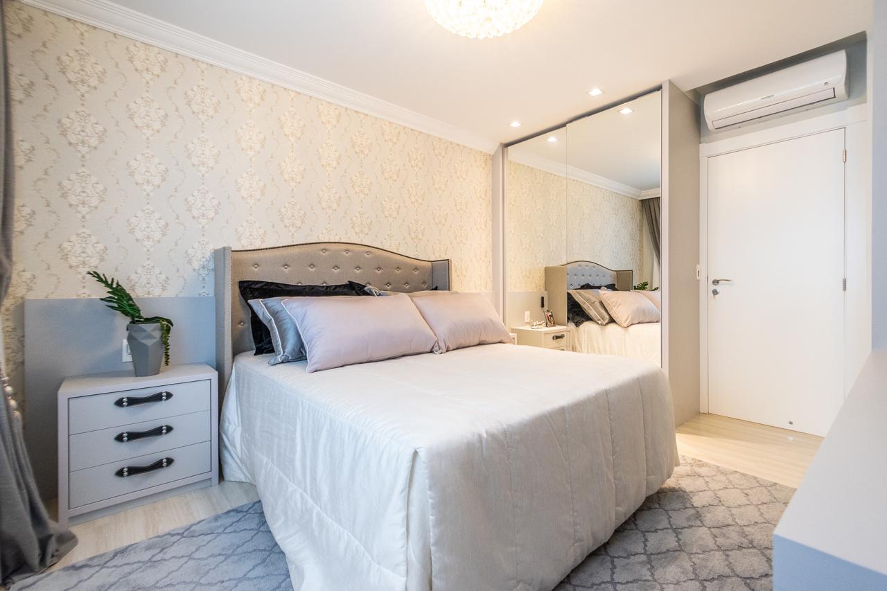 Apartamento no Ed. Toulon Palace Residence em Itapema - foto 24