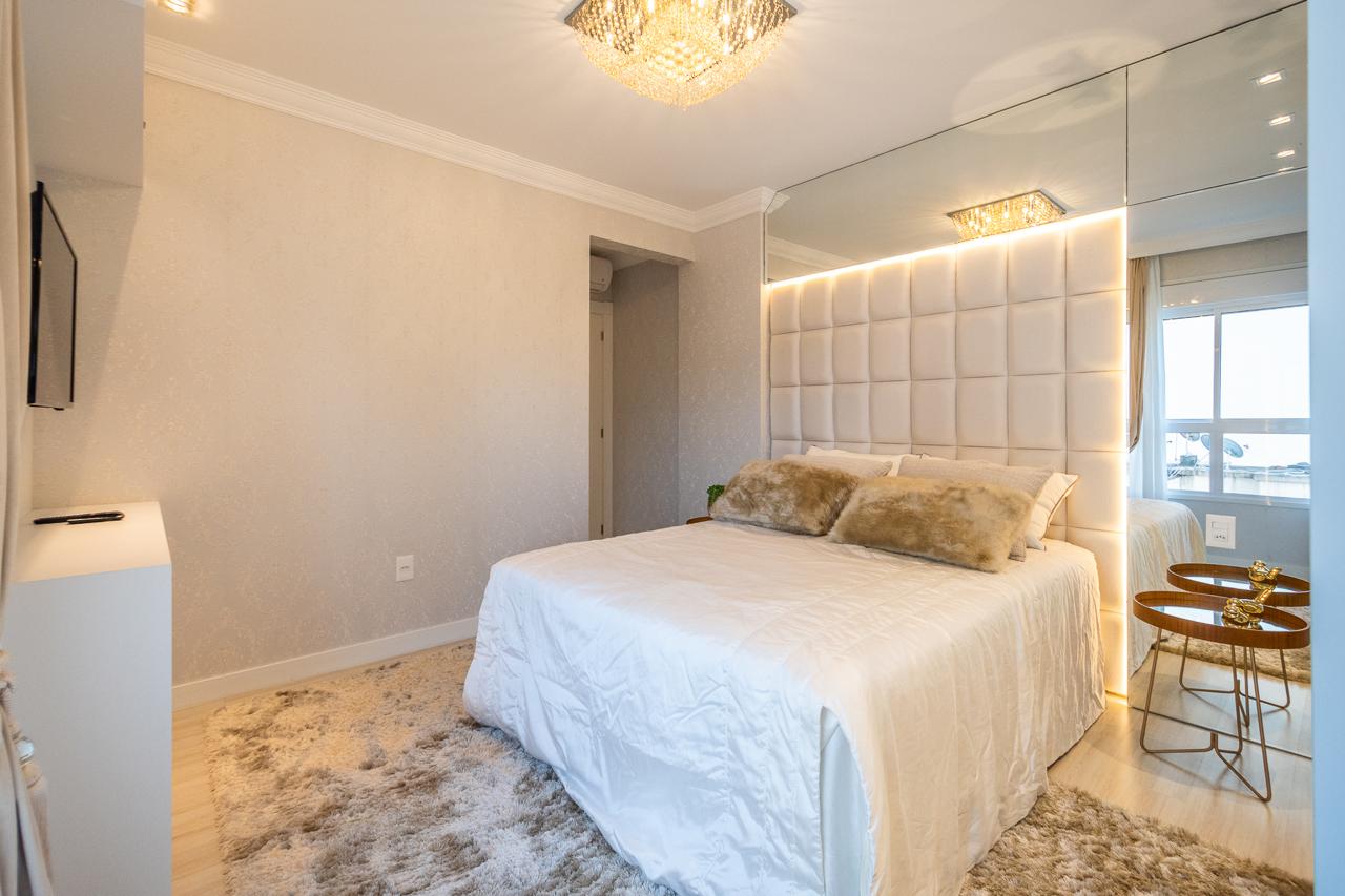Apartamento no Ed. Toulon Palace Residence em Itapema - foto 28