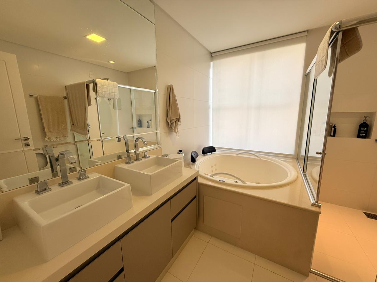 Apartamento no Edifício Acqualina em Balneário Camboriú - foto 23