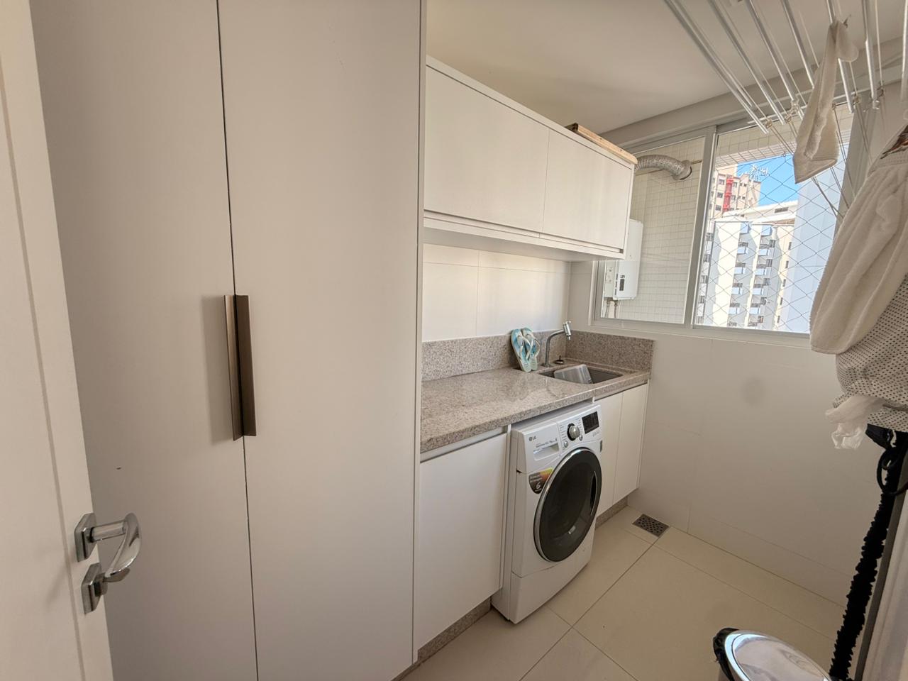 Apartamento no Edifício Acqualina em Balneário Camboriú - foto 28