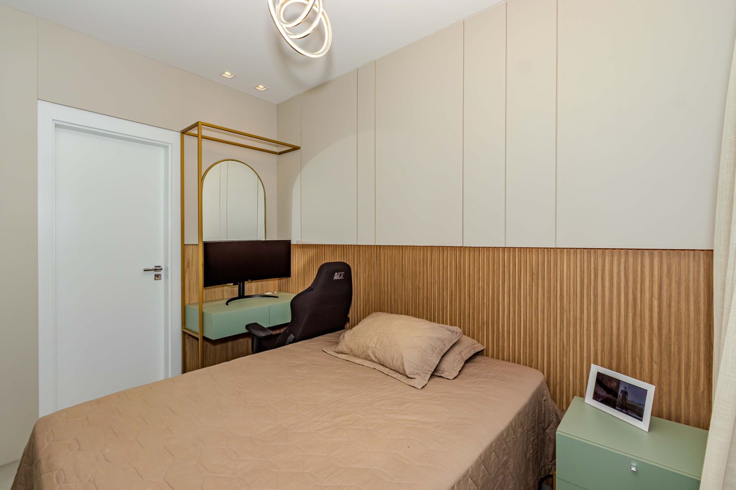 Apartamento no Ed. Costa Esmeralda Residence em Balneário Camboriú - foto 25