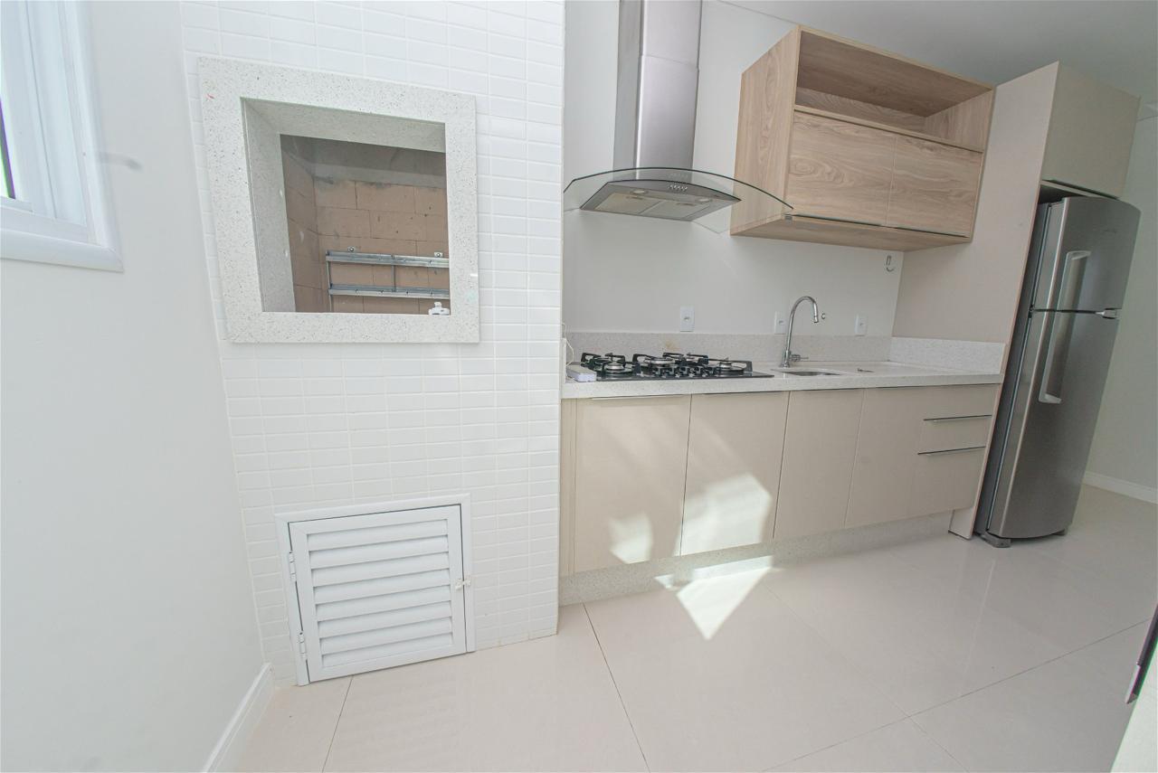 Apartamento no Ed. Torre Esmeralda no centro de Balneário Camboriú - foto 10
