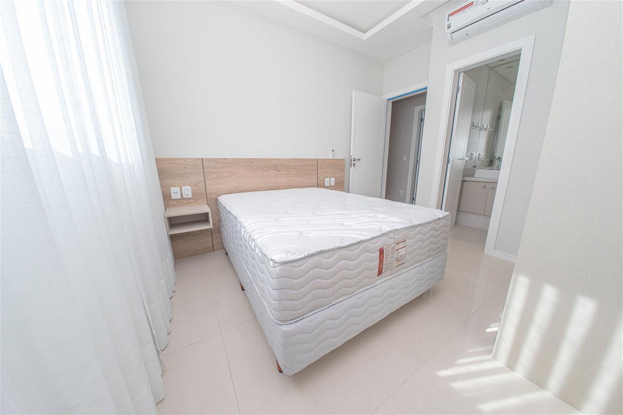 Apartamento no Ed. Torre Esmeralda no centro de Balneário Camboriú - foto 22