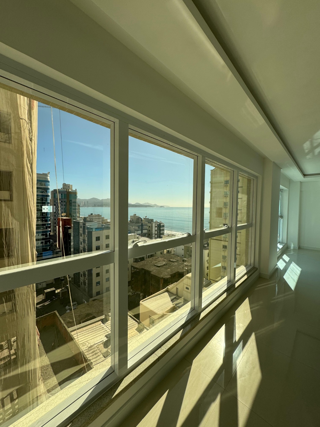 Apartamento no Edifício Grand Provence em Itapema - foto 2