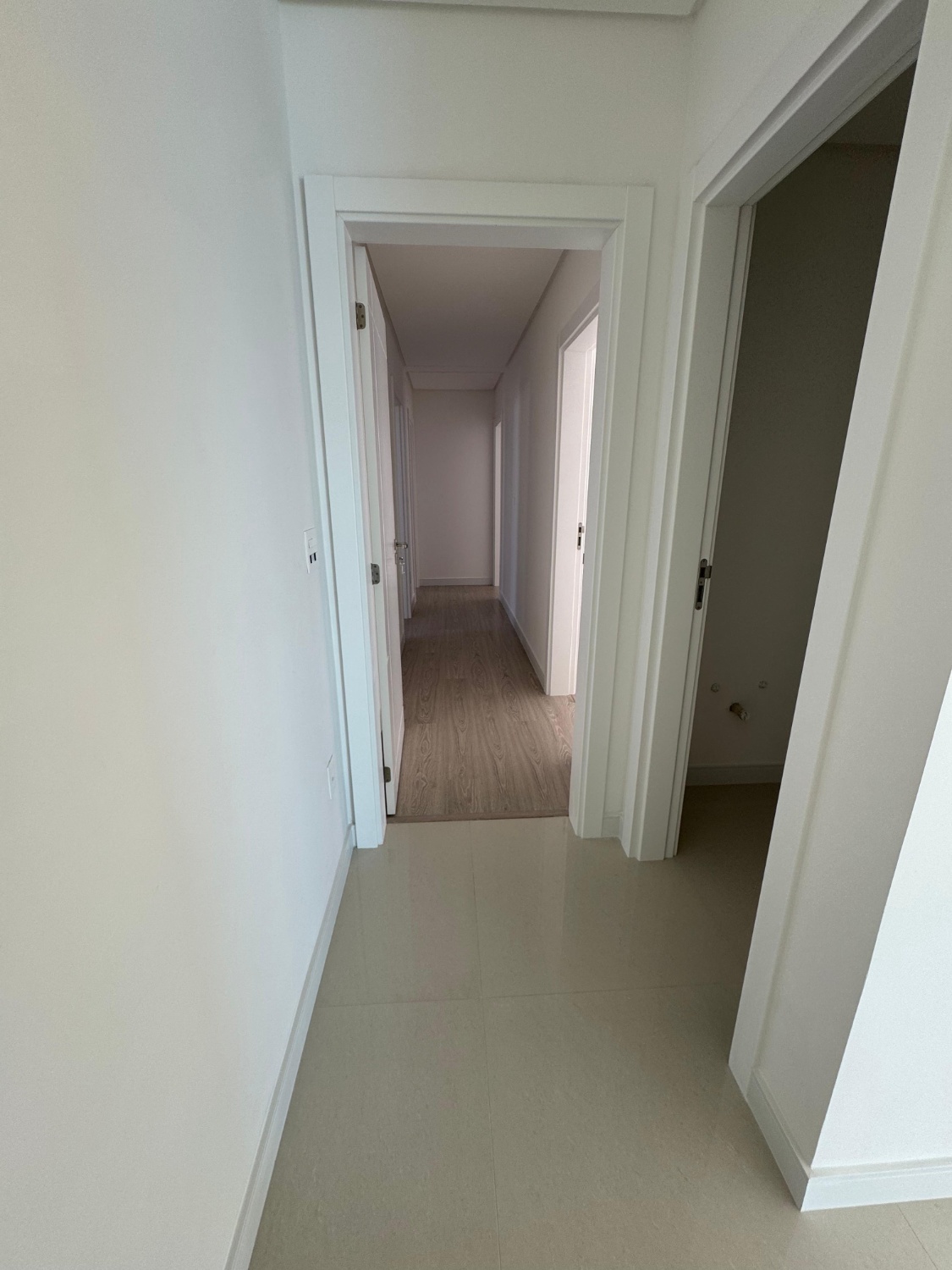 Apartamento no Edifício Grand Provence em Itapema - foto 4