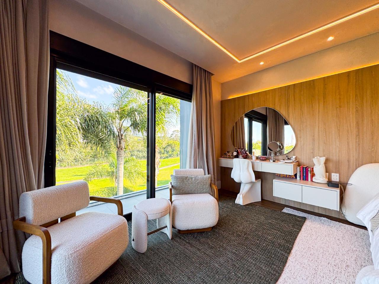 Casa no Condomínio Reserva Camboriú Yacht & Golf em Camboriú
