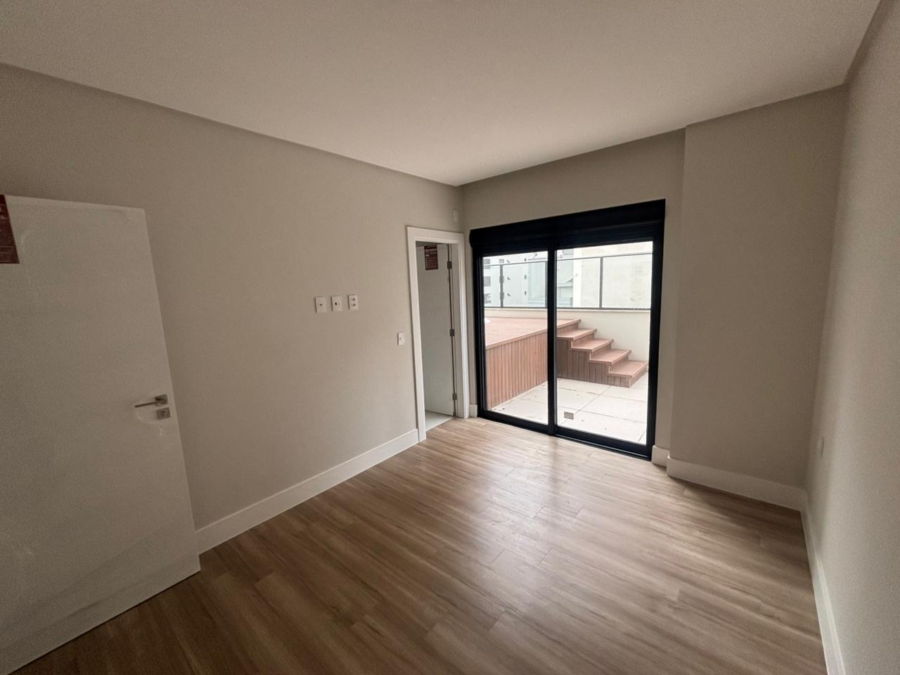 Apartamento no Ed. South Beach Residence em Balneário Camboriú - foto 6