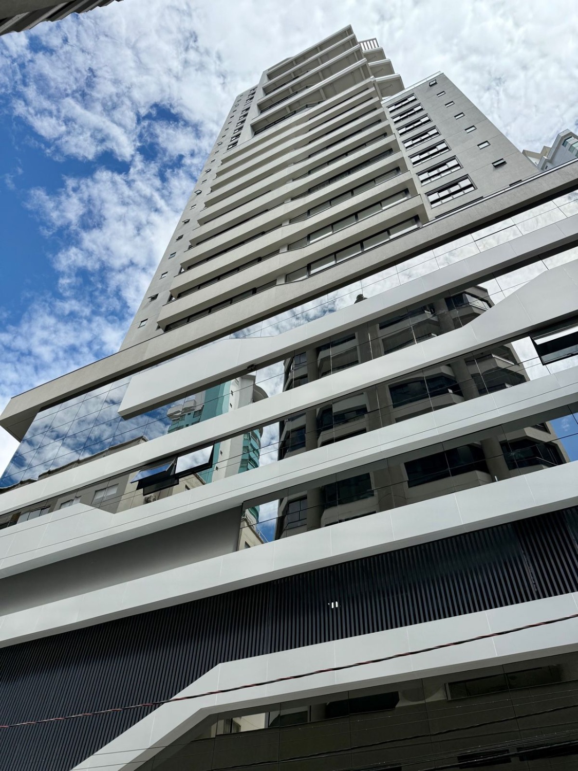 Salas Comerciais no Ed. South Beach em Balneário Camboriú