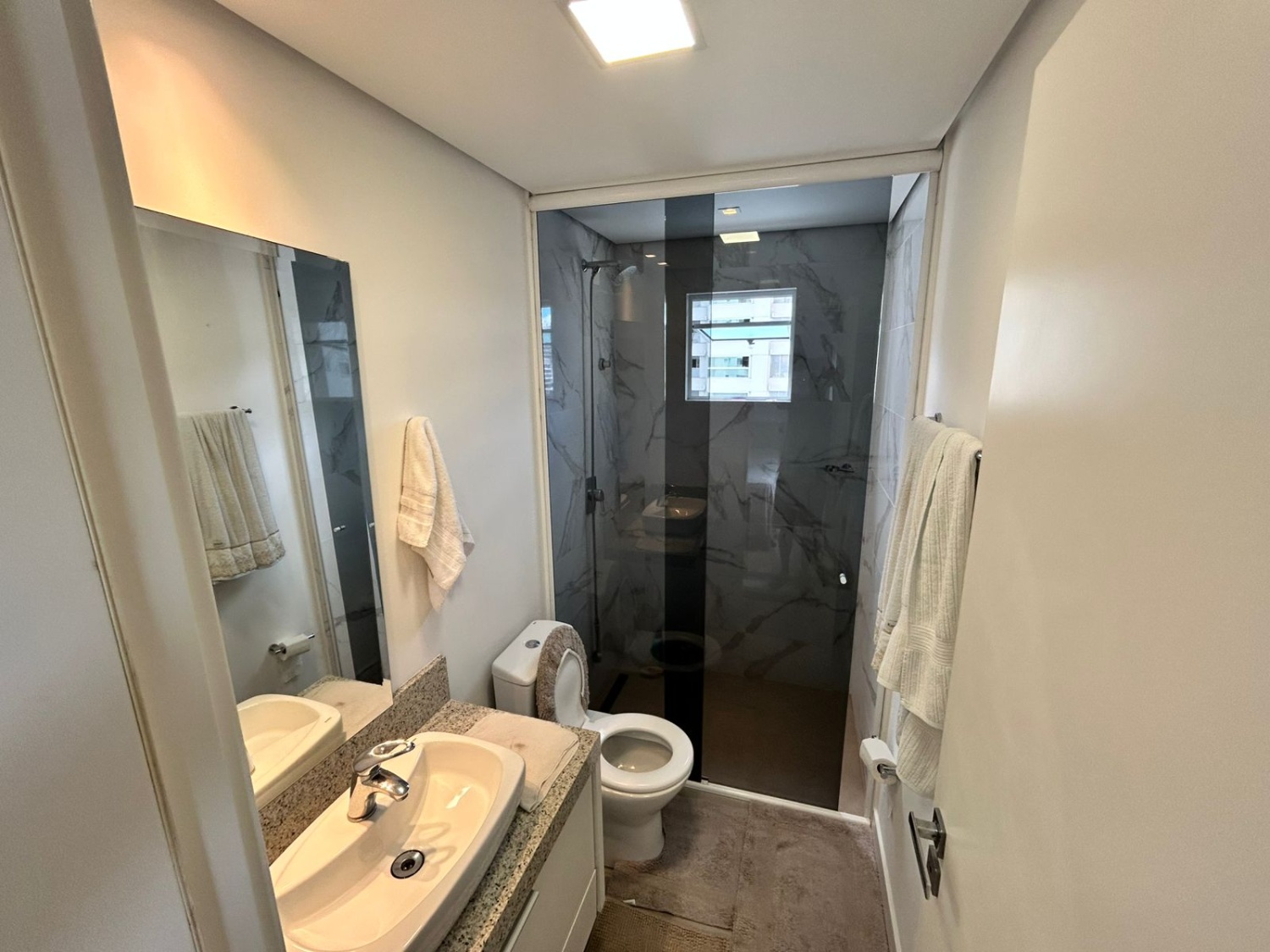 Apartamento no Ed. Lotisa Home Club em Praia Brava - foto 9