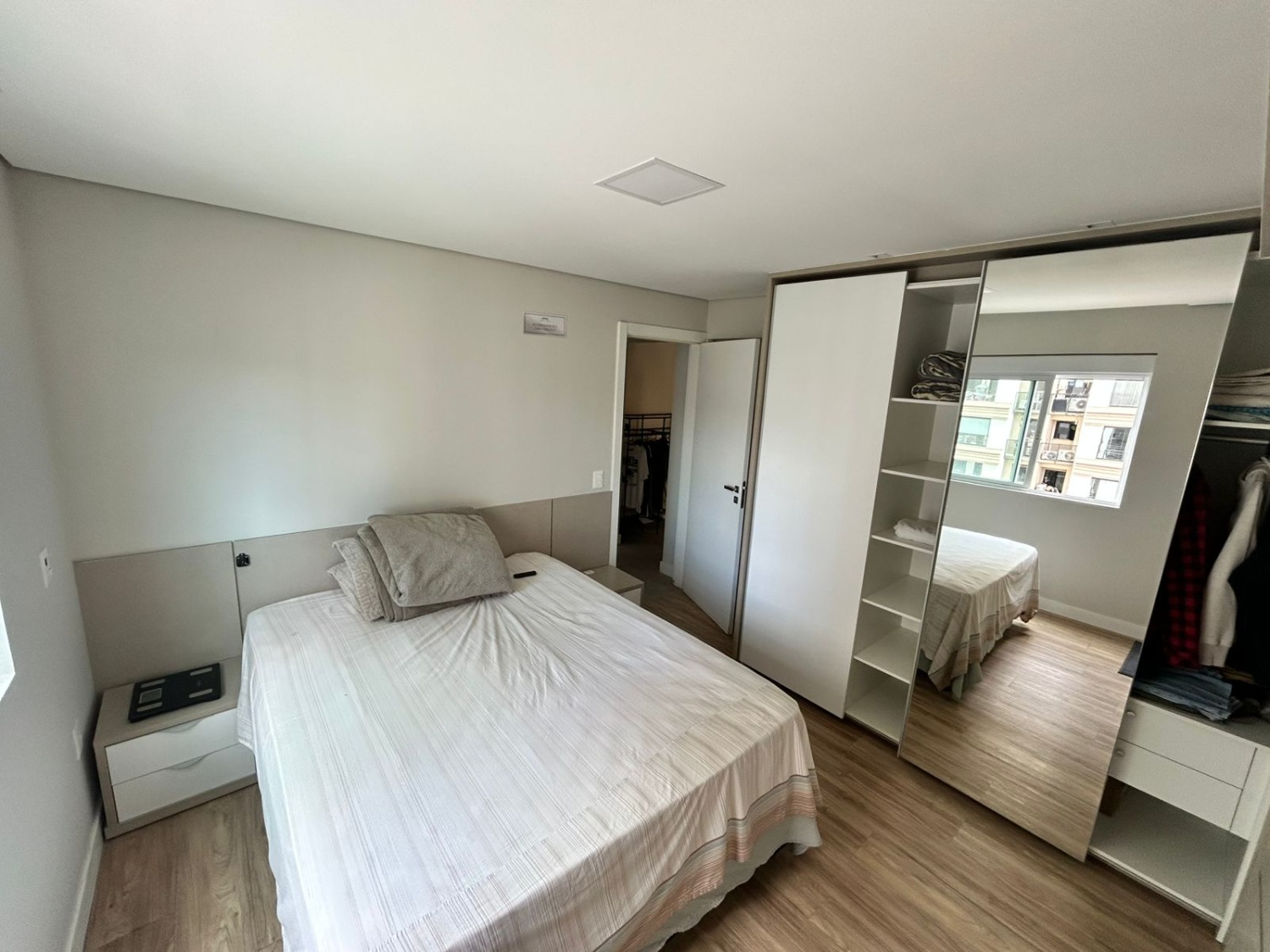 Apartamento no Ed. Lotisa Home Club em Praia Brava - foto 12