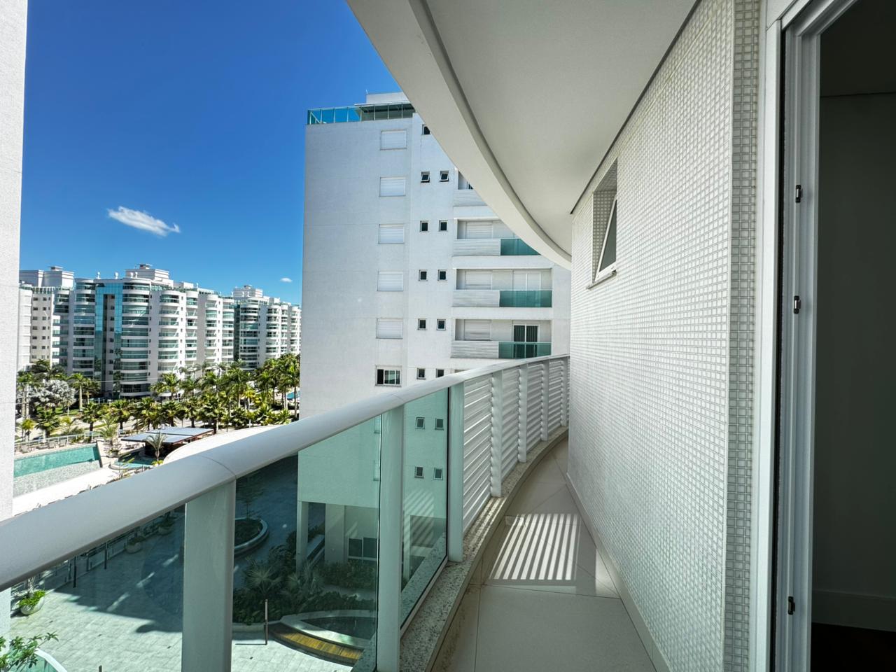 Apartamento no Edifício Brava Beach na Praia Brava