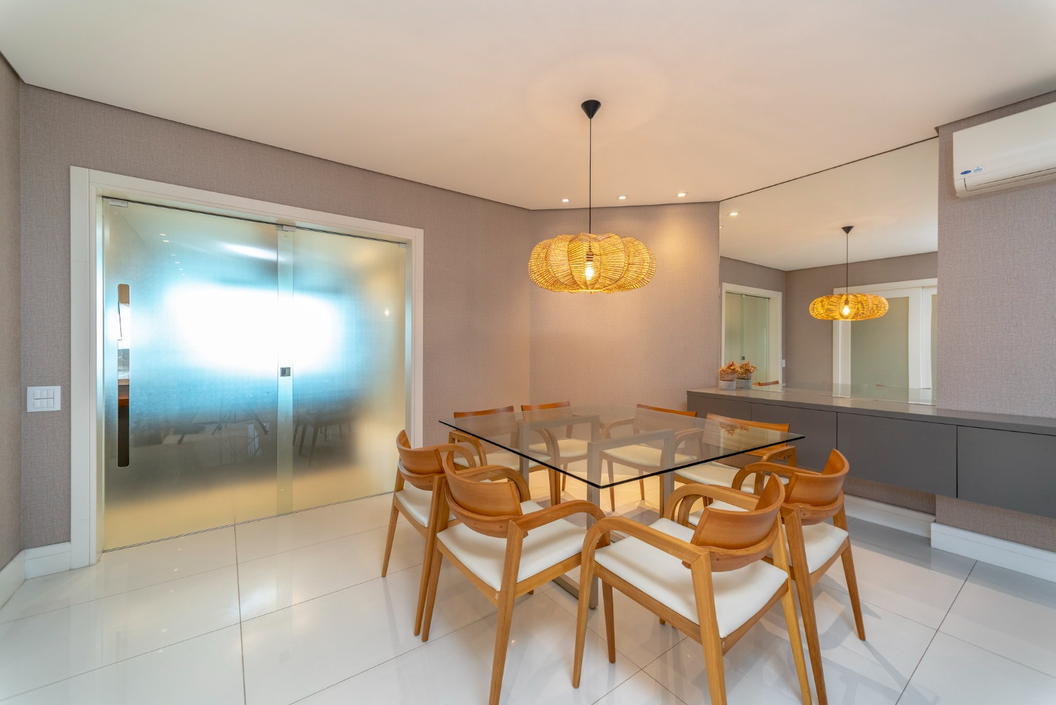 Apartamento no Brava Home Resort na Praia Brava Decorado e Mobiliado - foto 3