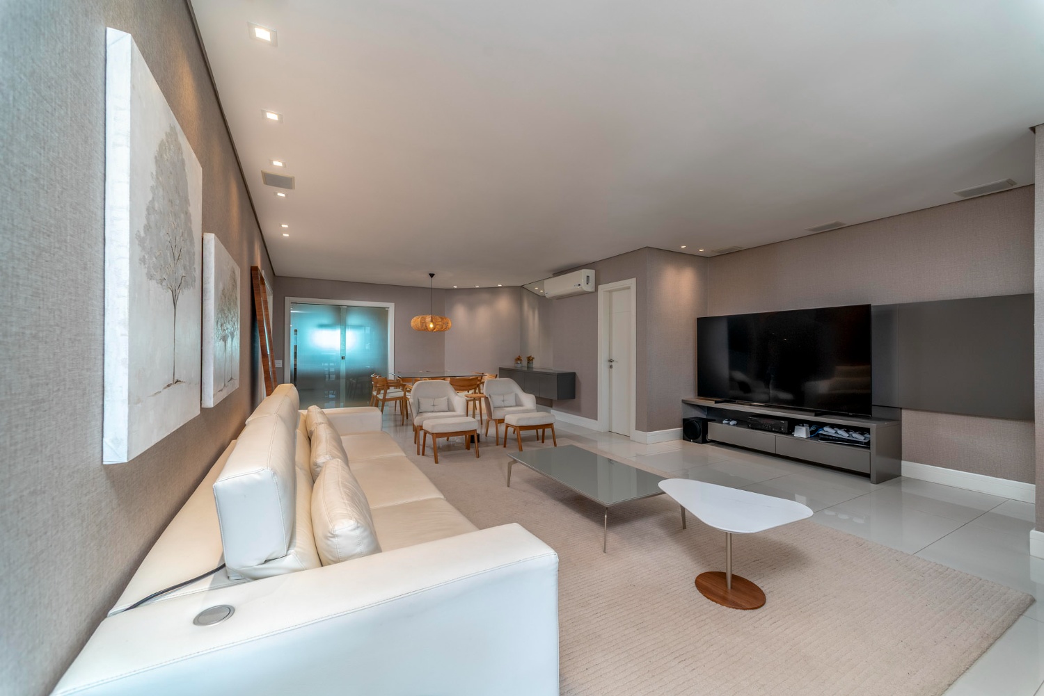 Apartamento no Brava Home Resort na Praia Brava Decorado e Mobiliado - foto 13