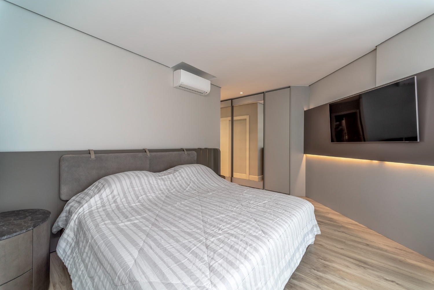 Apartamento no Brava Home Resort na Praia Brava Decorado e Mobiliado - foto 29