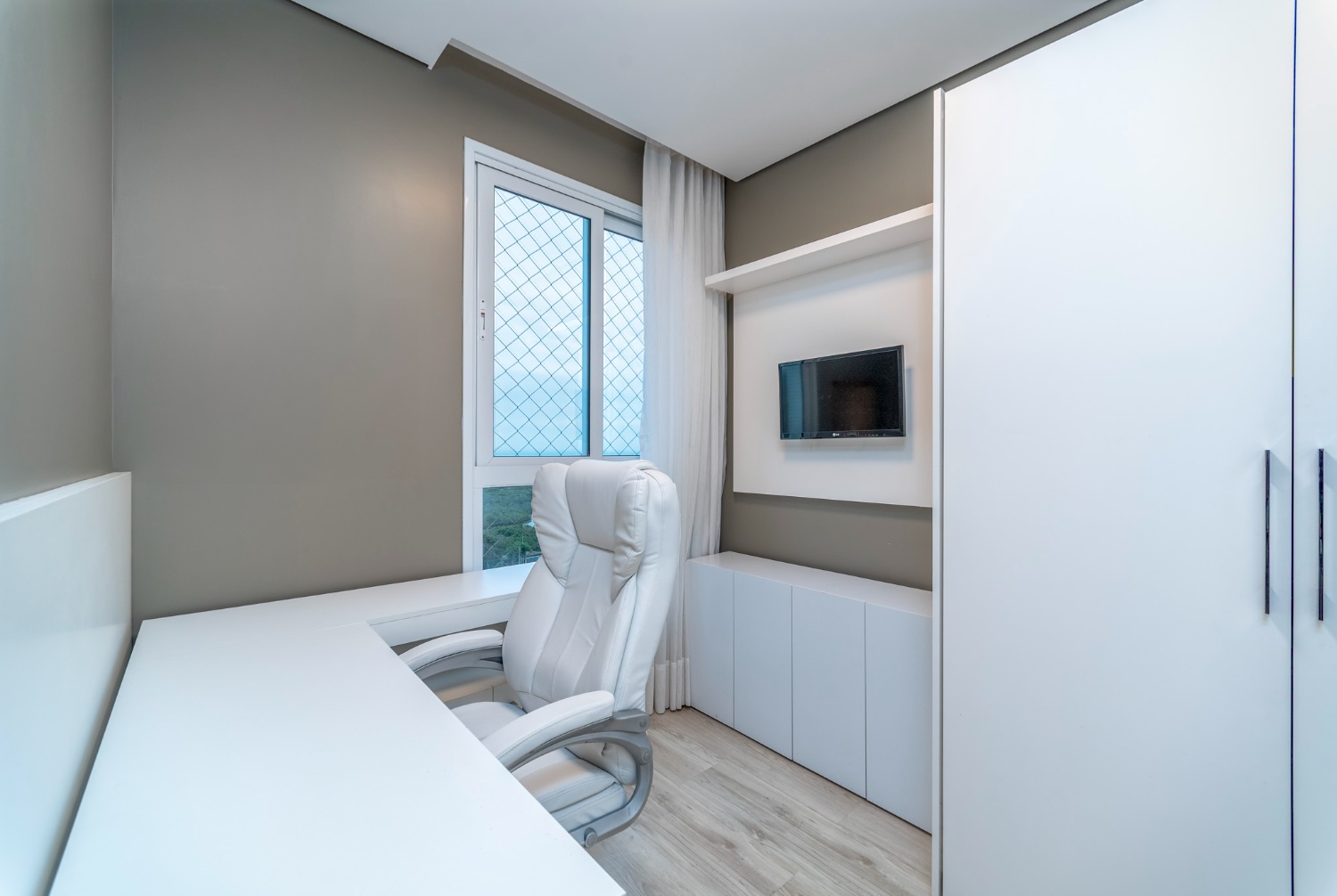 Apartamento no Brava Home Resort na Praia Brava Decorado e Mobiliado - foto 38