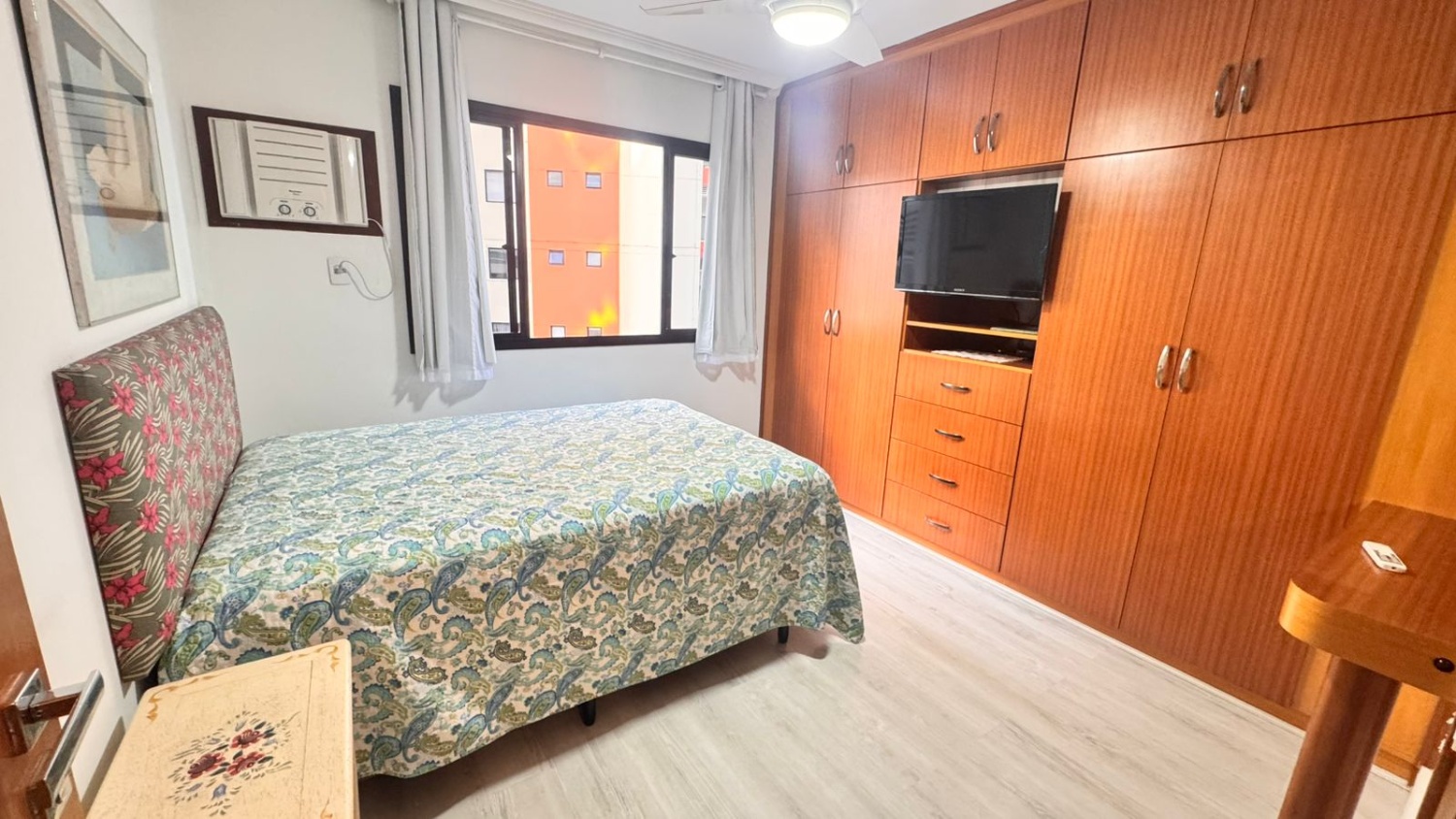 Apartamento no Ed. Residencial Morro dos Ventos em Balneário Camboriú - foto 14