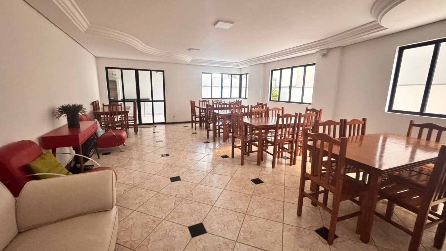 Apartamento no Ed. Residencial Morro dos Ventos em Balneário Camboriú - foto 21