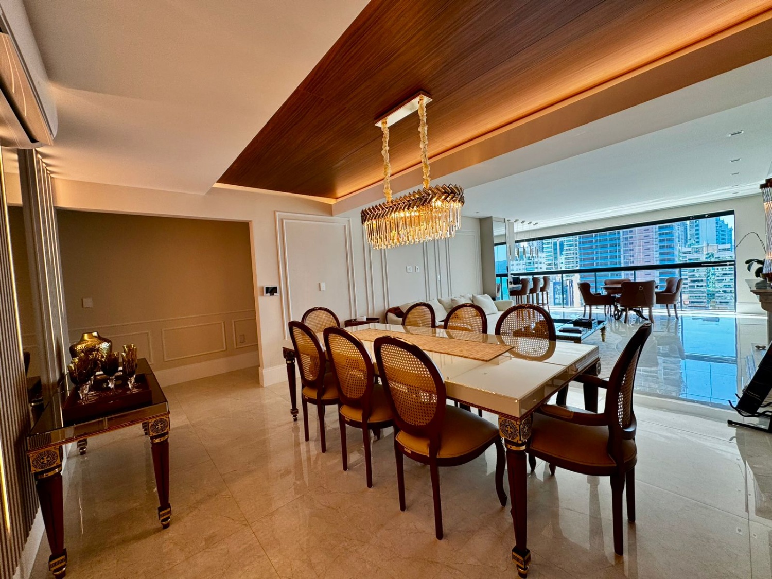 Apartamento no Ed. Cartier CNA Residence em Meia Praia em Itapema - foto 3